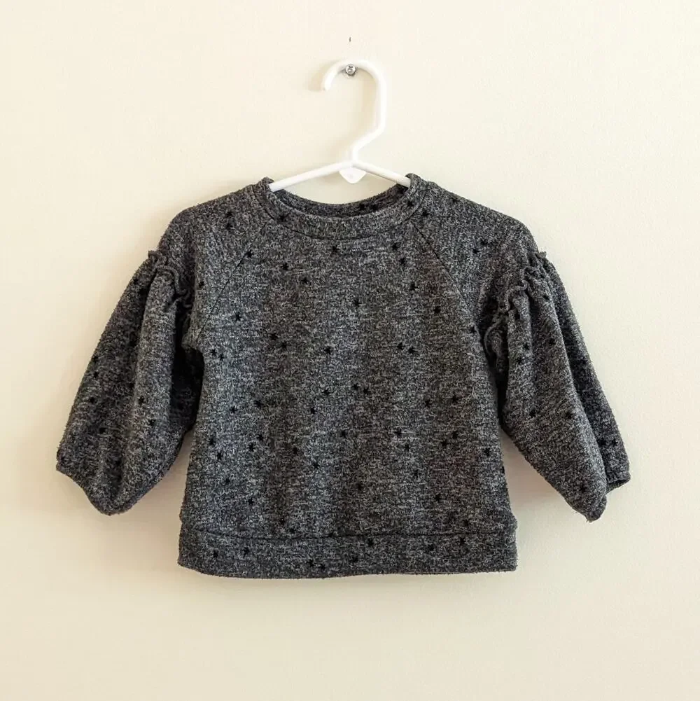 Zara Soft Feel Star Print Knit Sweatshirt Size 6/9m Anthracite Gray